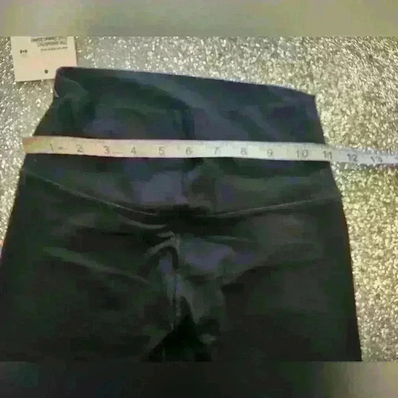 Lulus high waisted black leggings size med - Picture 4 of 7